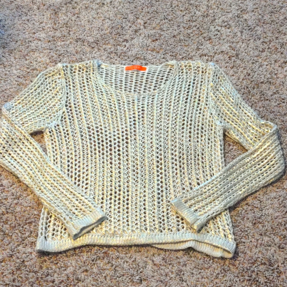 ☀️SALE! ✨ Lulumari sweater